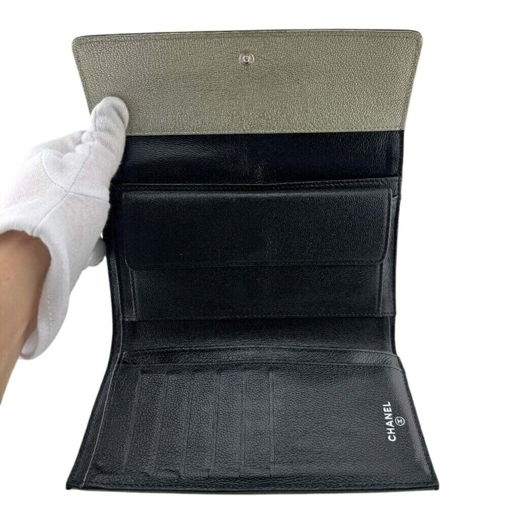 CHANEL Authentic Silver Wallet - Picture 7 of 16